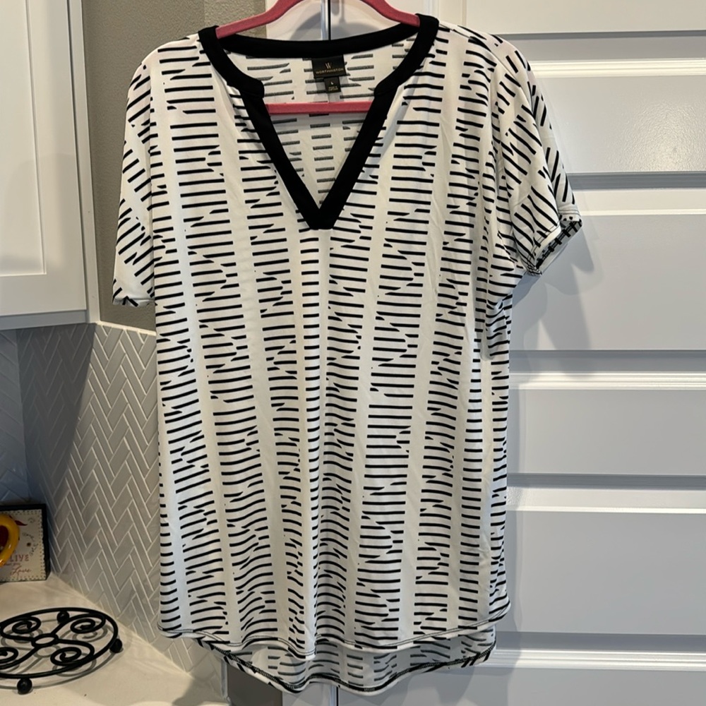 Women’s Worthington Top